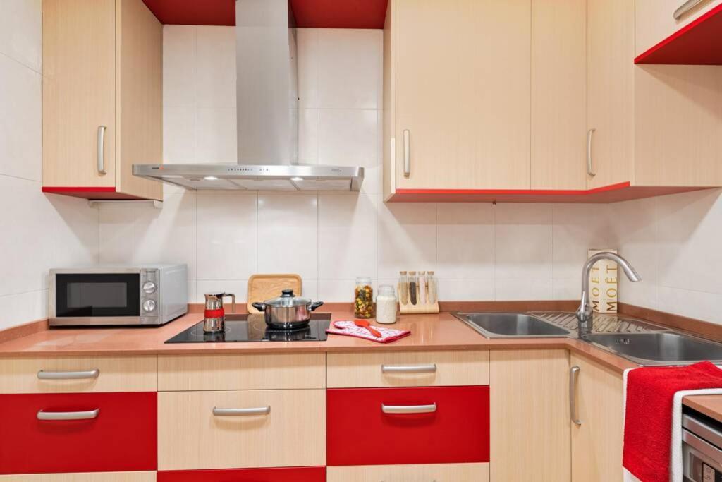Lodging Apartments Villa De Gracia 2 Bedroom Cozy Apartment Barcelona Kültér fotó